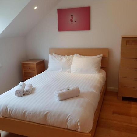 Parc Y Bryn Luxury Penthouse Apartment アベリストウィス エクステリア 写真